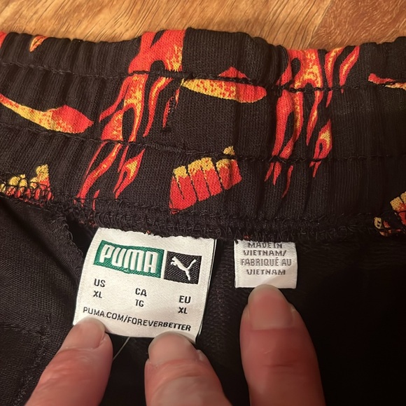 New Puma flame shorts - Picture 3 of 16
